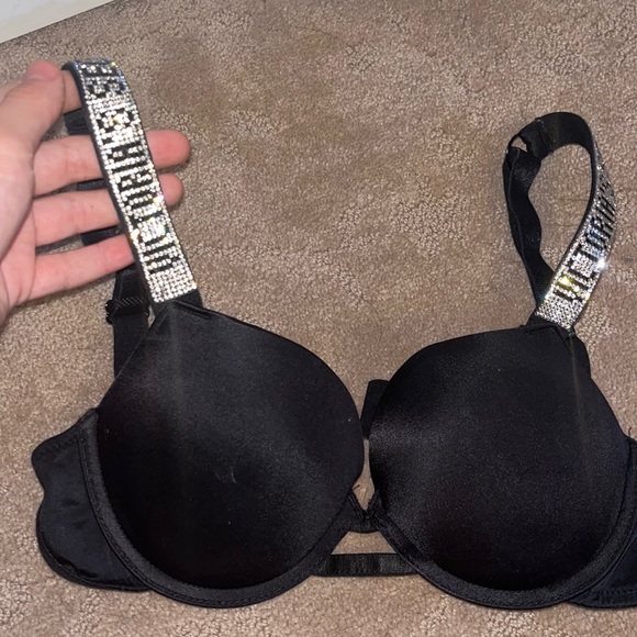 Victoria's Secret Other - victoria’s secret shine strap push-up bra